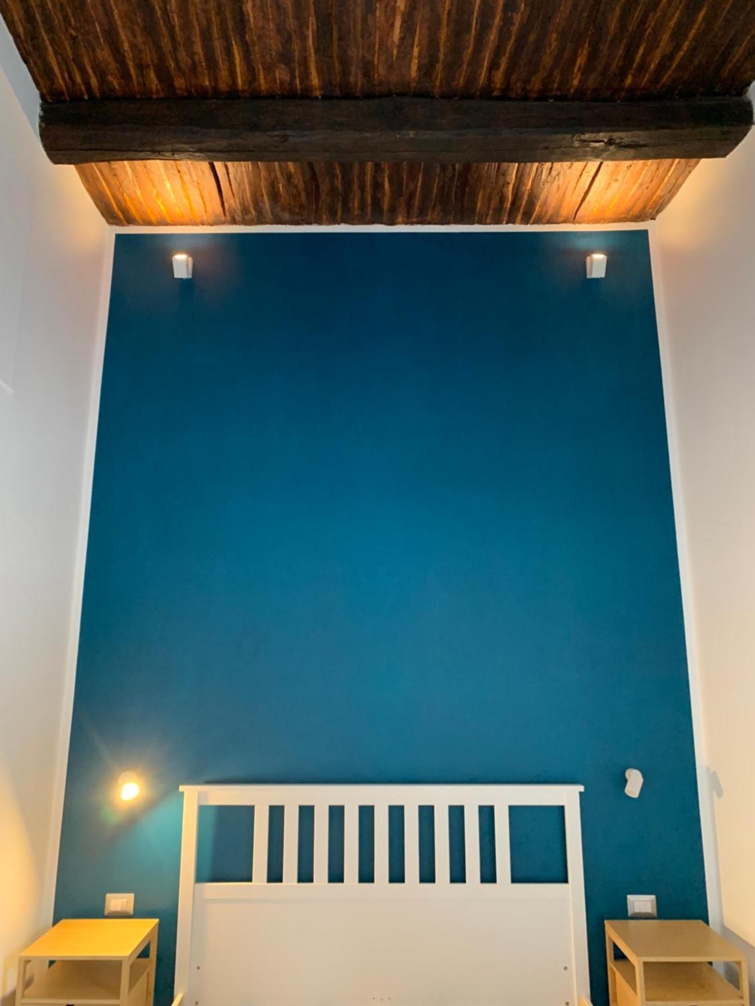 Fafa Apartment City Center Napoli Bagian luar foto